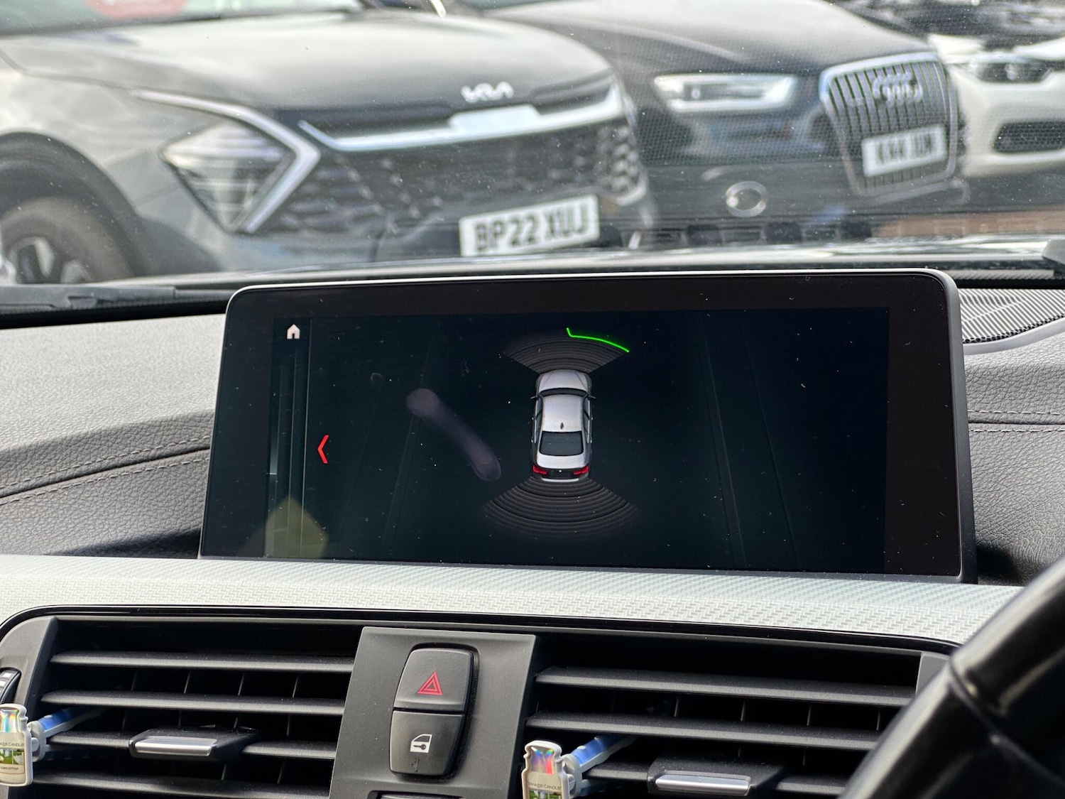 Used BMW 3 Series 2018 for sale - 76803478: Photo 21