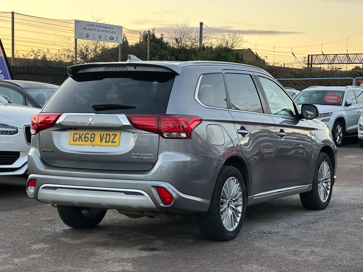 Used Mitsubishi Outlander 2018 for sale - 76803486: Photo 10