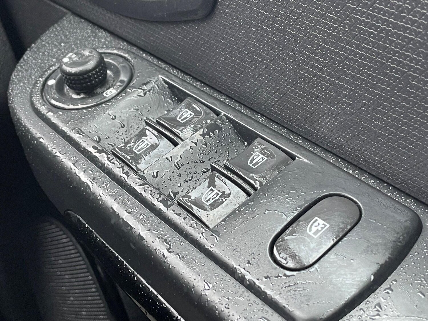 Used Renault Clio 2015 for sale - 77469167: Photo 26