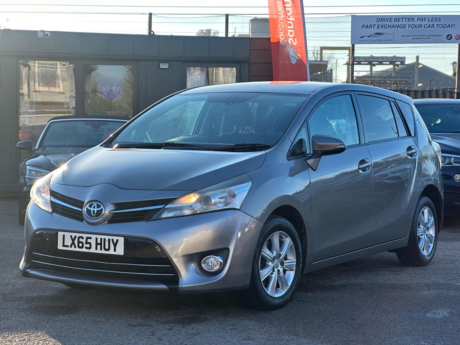 Used Toyota Verso 2015 for sale - 76803508: Photo 10