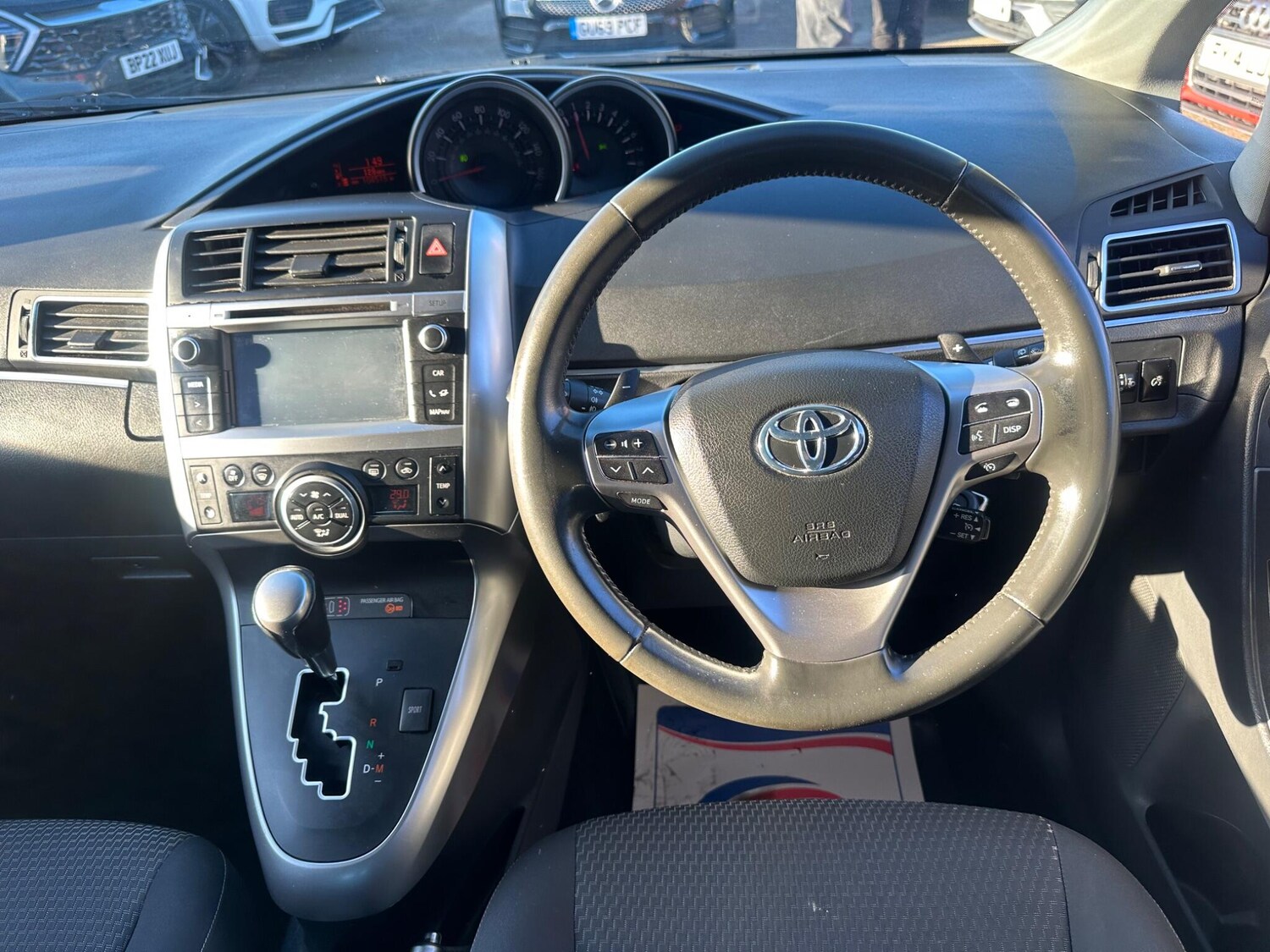 Used Toyota Verso 2015 for sale - 76803508: Photo 27