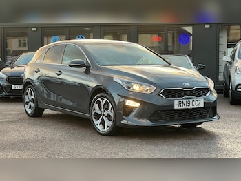 Used Kia Ceed 2019 for sale - 76803503: Photo