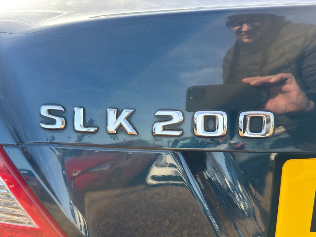 Used Mercedes-Benz SLK 2005 for sale - 76934567: Photo 10