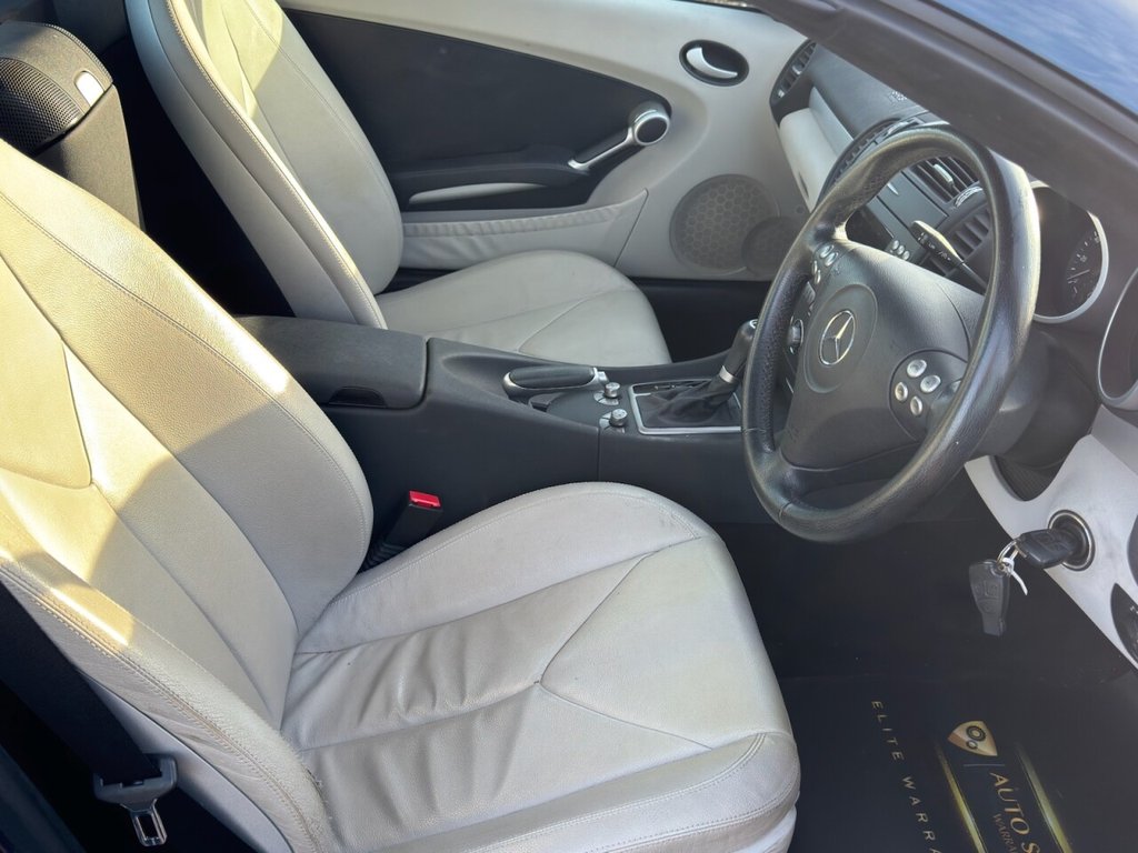 Used Mercedes-Benz SLK 2005 for sale - 76934567: Photo 13