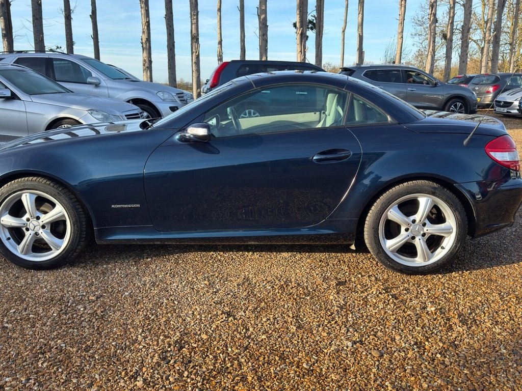 Used Mercedes-Benz SLK 2005 for sale - 76934567: Photo 6