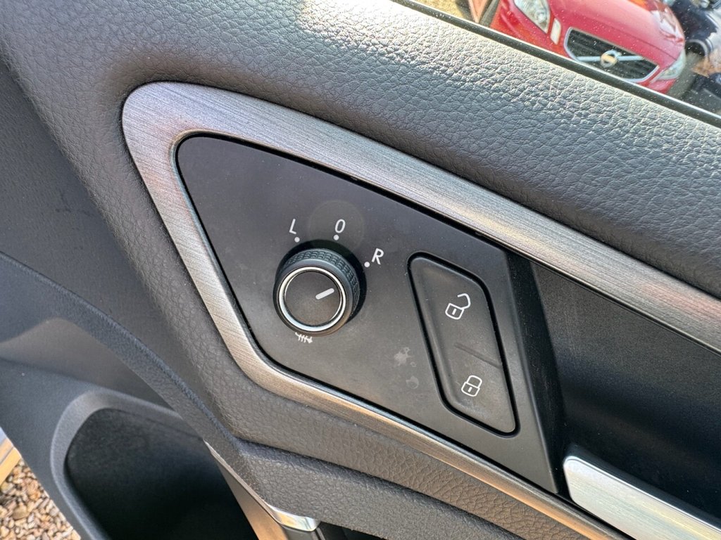 Used Volkswagen Golf 2013 for sale - 77719899: Photo 15