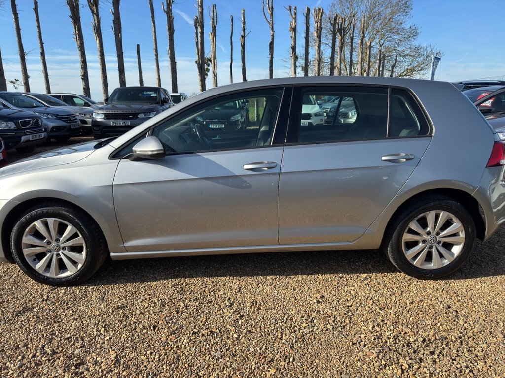 Used Volkswagen Golf 2013 for sale - 77719899: Photo 4