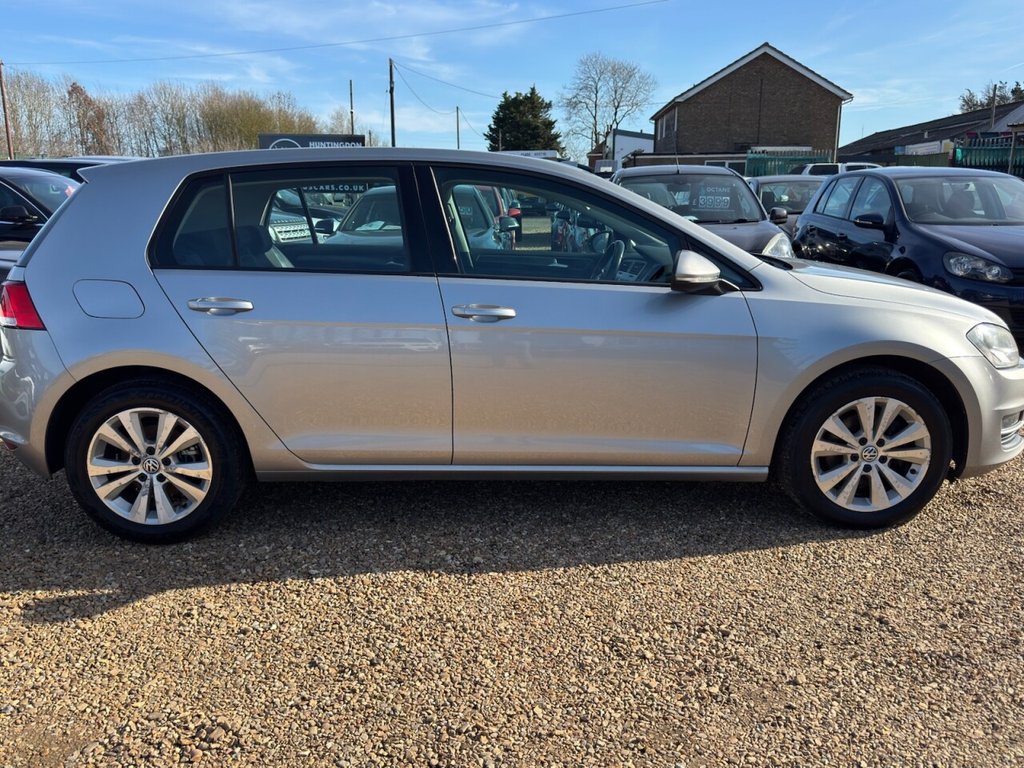 Used Volkswagen Golf 2013 for sale - 77719899: Photo 8