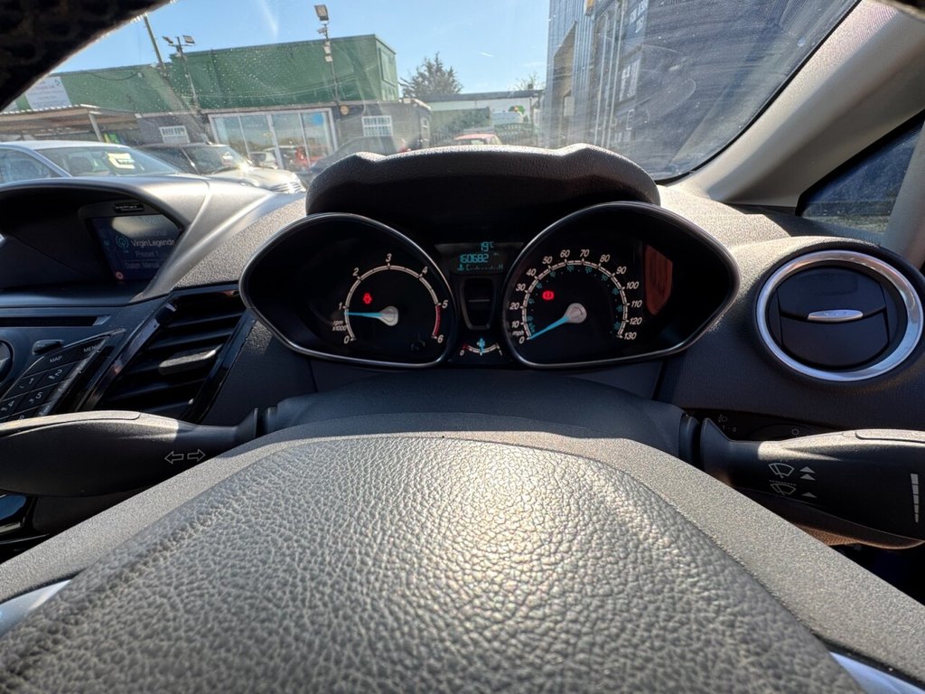 Used Ford Fiesta Van 2015 for sale - 78154187: Photo 19