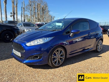 Used Ford Fiesta Van 2015 for sale - 78154187: Photo