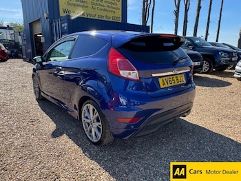 Used Ford Fiesta Van 2015 for sale - 78154187: Photo