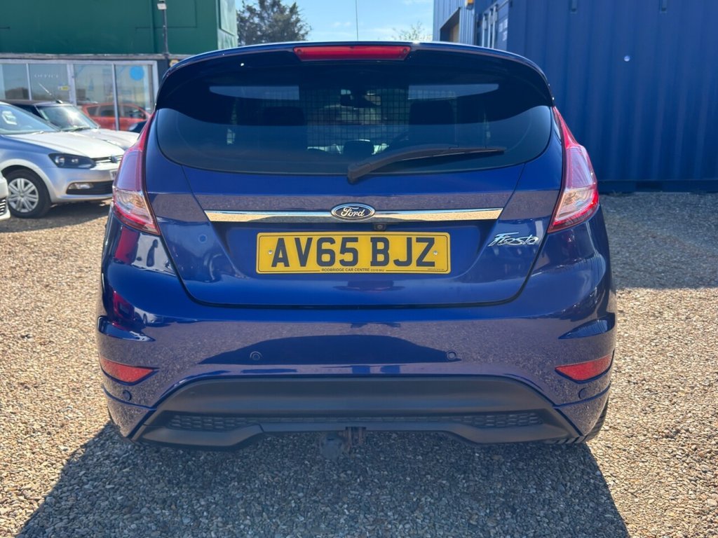 Used Ford Fiesta Van 2015 for sale - 78154187: Photo 6