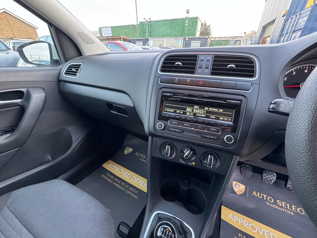 Used Volkswagen Polo 2014 for sale - 77734695: Photo 11