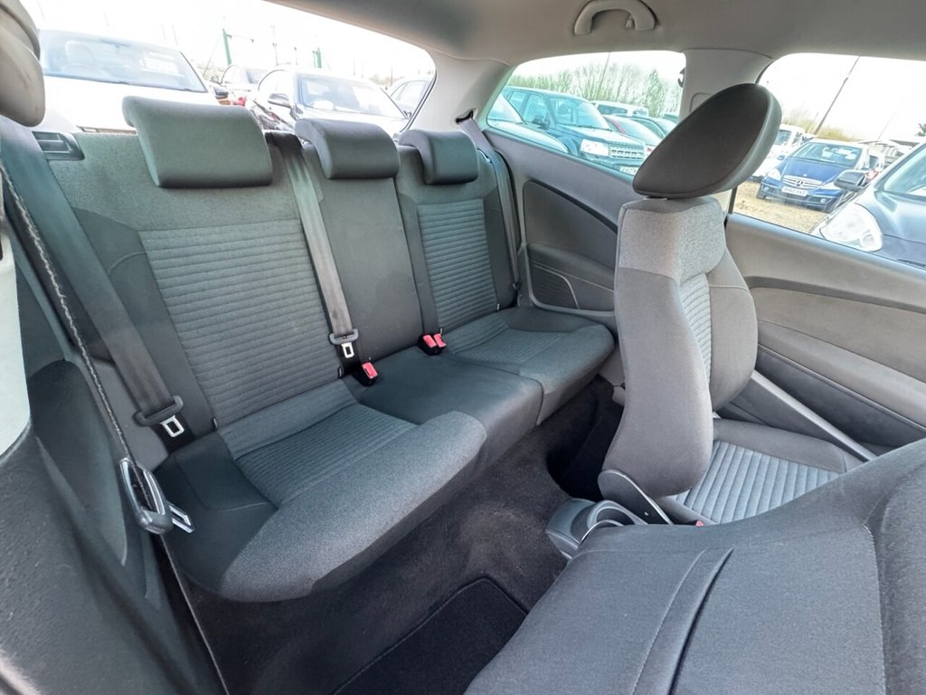 Used Volkswagen Polo 2014 for sale - 77734695: Photo 14