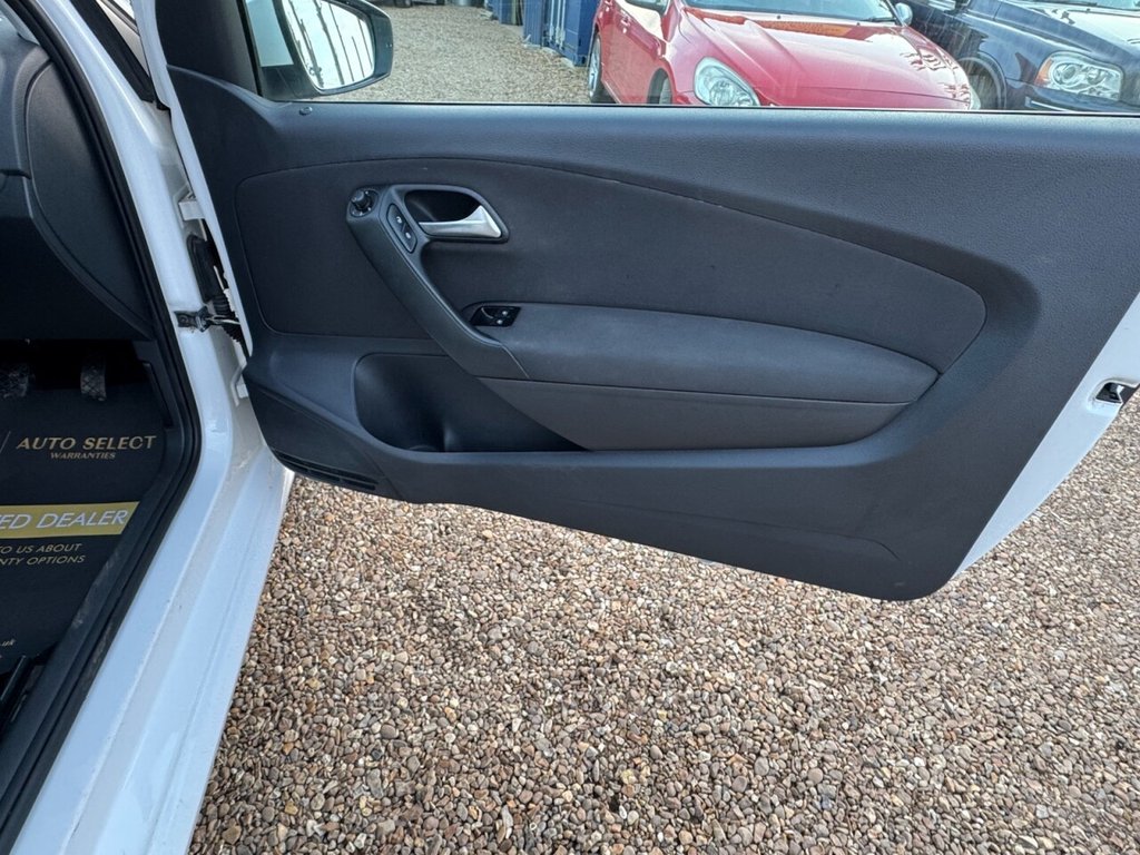 Used Volkswagen Polo 2014 for sale - 77734695: Photo 21