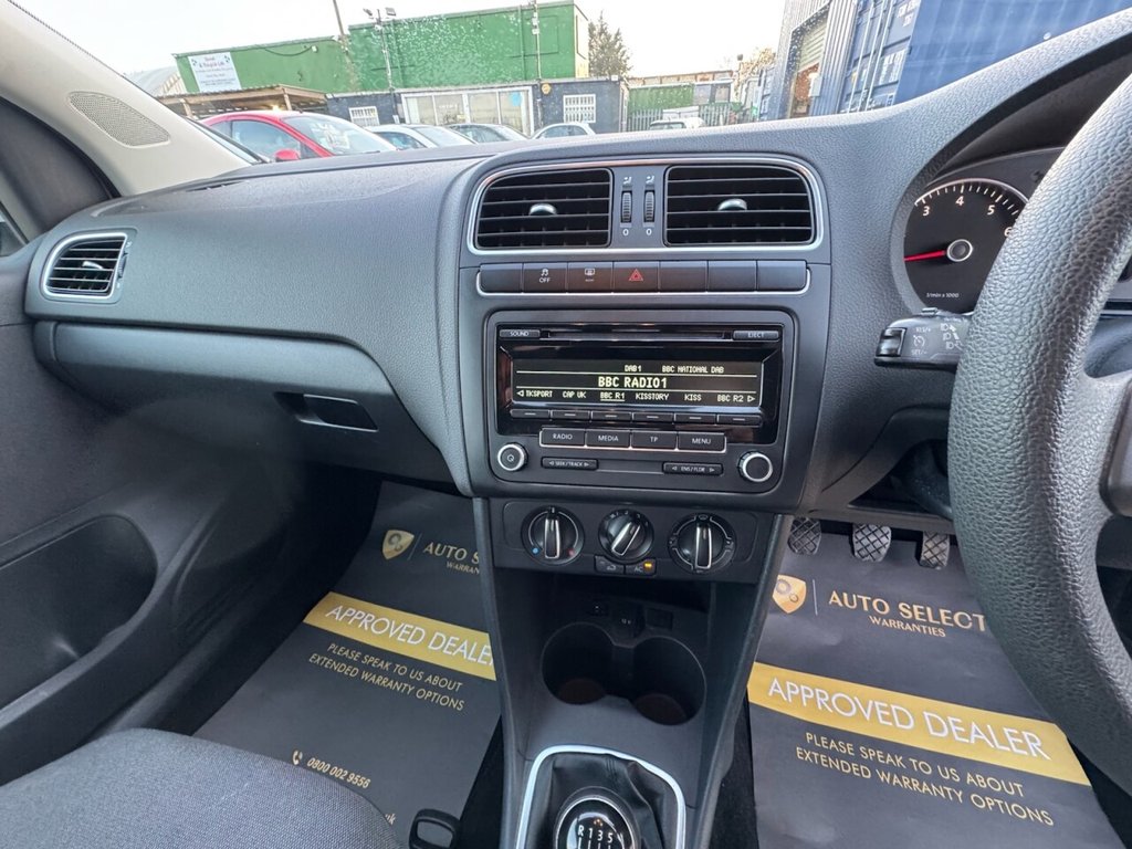 Used Volkswagen Polo 2014 for sale - 77734695: Photo 30
