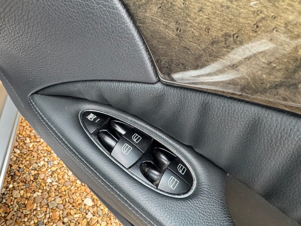 Used Mercedes-Benz E Class 2003 for sale - 76595920: Photo 13