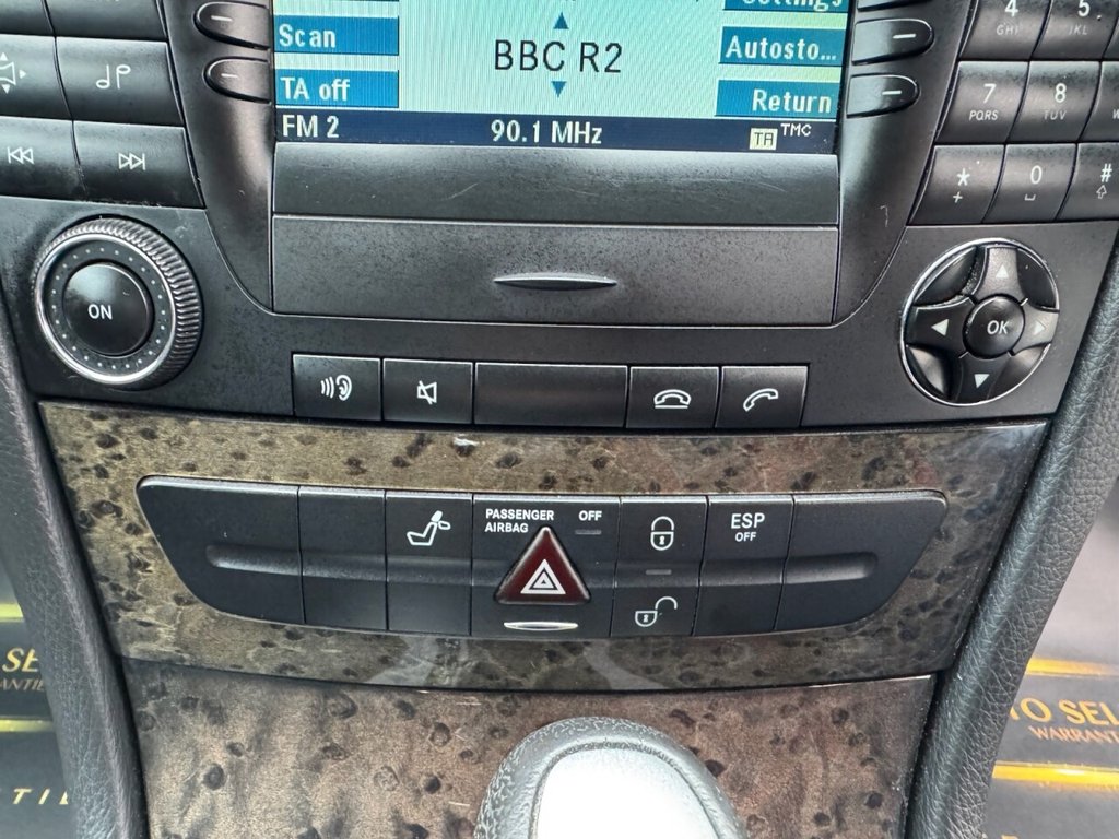 Used Mercedes-Benz E Class 2003 for sale - 76595920: Photo 26