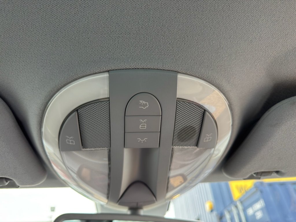 Used Mercedes-Benz E Class 2003 for sale - 76595920: Photo 30