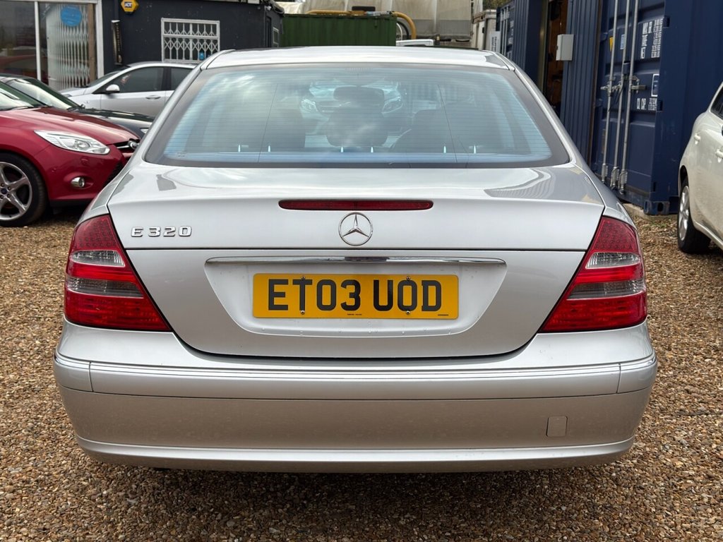 Used Mercedes-Benz E Class 2003 for sale - 76595920: Photo 6
