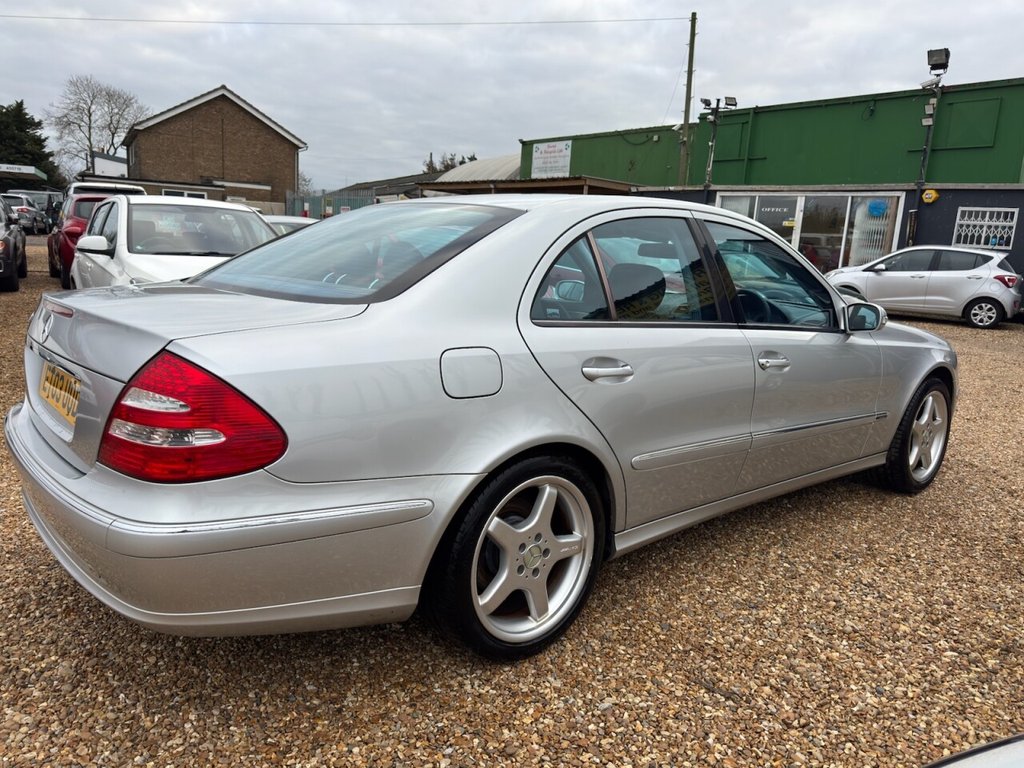 Used Mercedes-Benz E Class 2003 for sale - 76595920: Photo 7