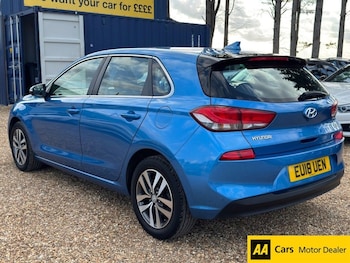 Used Hyundai i30 2018 for sale - 75495199: Photo