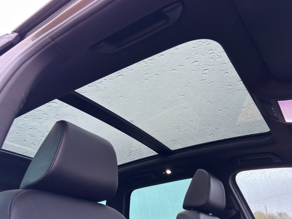 Used Volkswagen Touareg 2015 for sale - 76406769: Photo 32