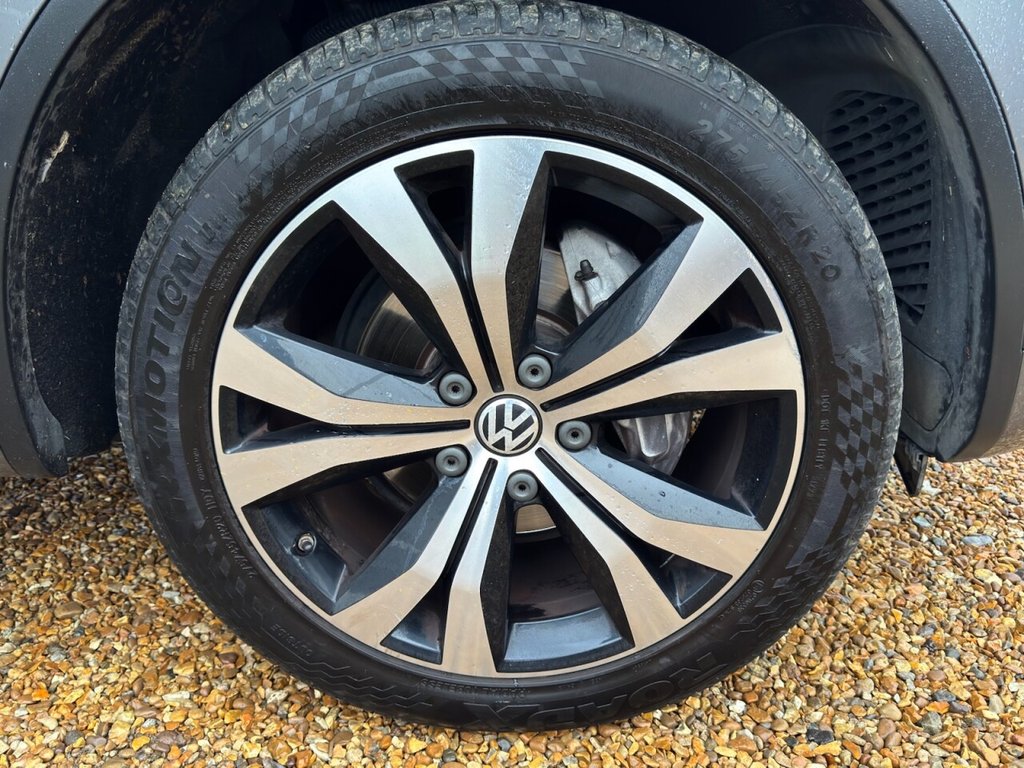 Used Volkswagen Touareg 2015 for sale - 76406769: Photo 37