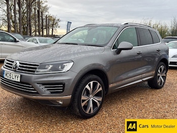 Used Volkswagen Touareg 2015 for sale - 76406769: Photo