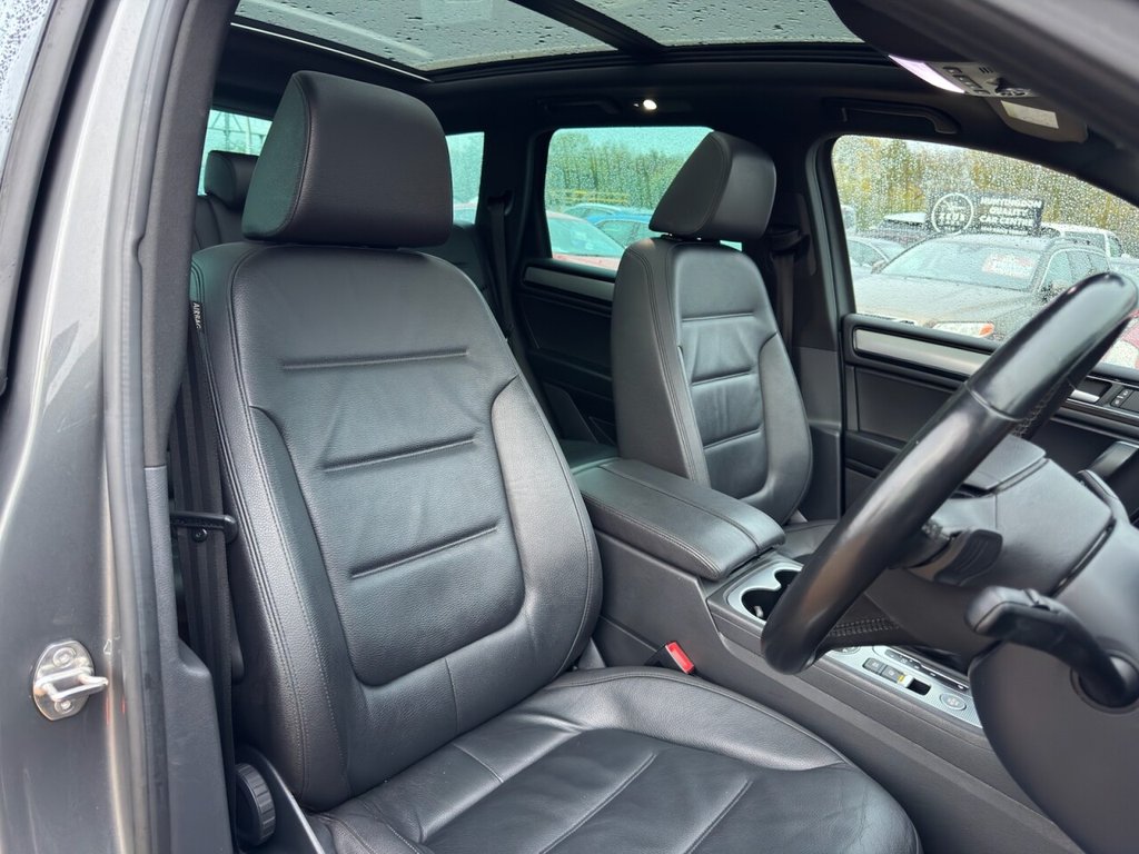 Used Volkswagen Touareg 2015 for sale - 76406769: Photo 49