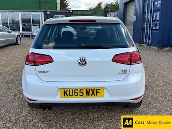 Used Volkswagen Golf 2015 for sale - 79592140: Photo