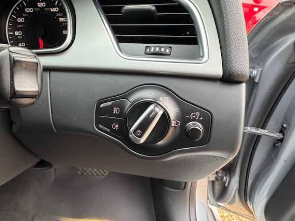 Used Audi A5 2010 for sale - 76245333: Photo 16