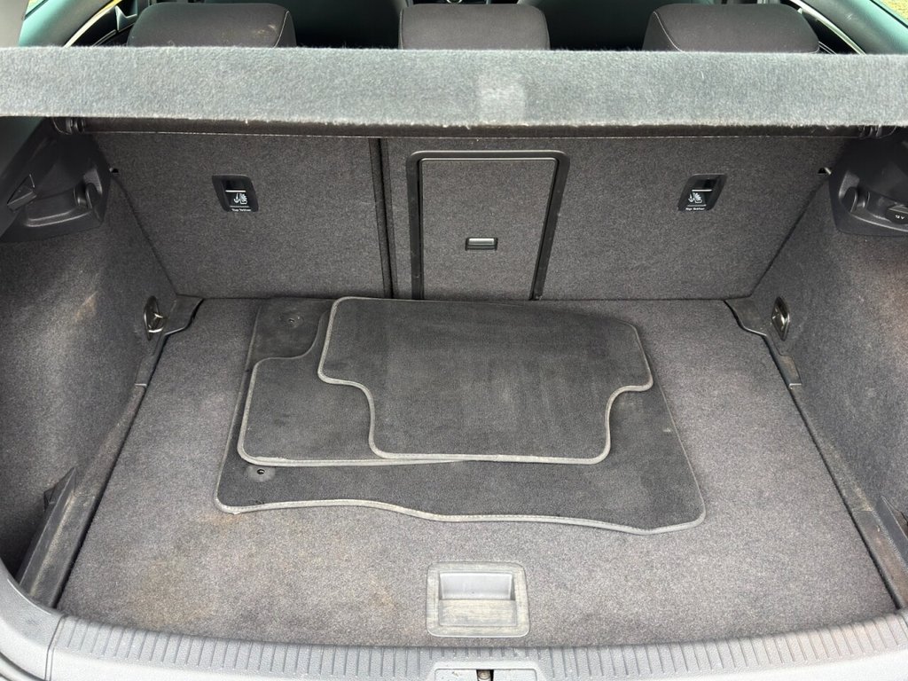 Used Volkswagen Golf 2014 for sale - 77302692: Photo 12