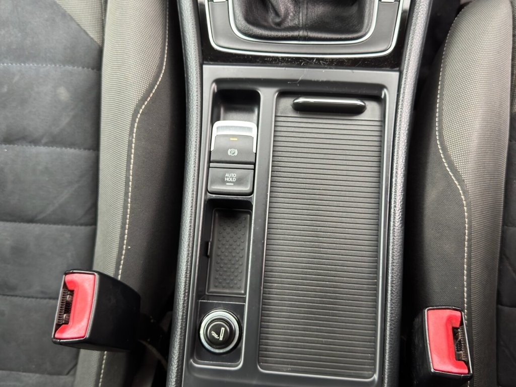 Used Volkswagen Golf 2014 for sale - 77302692: Photo 22