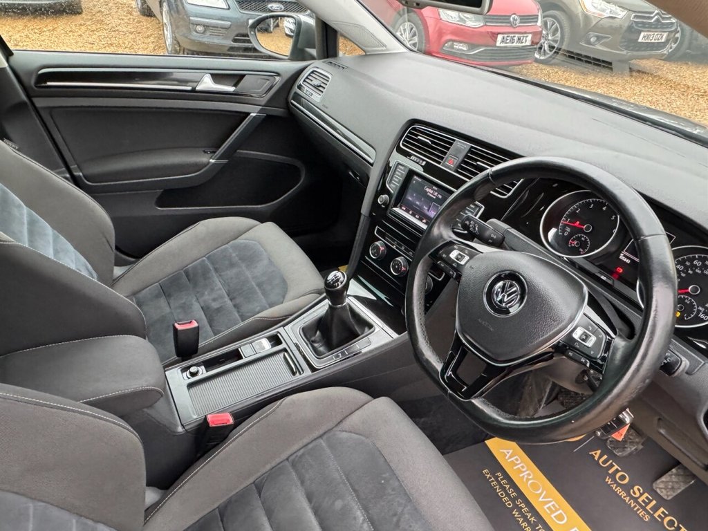 Used Volkswagen Golf 2014 for sale - 77302692: Photo 27
