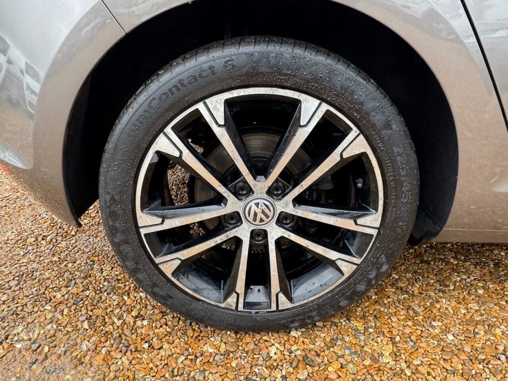 Used Volkswagen Golf 2014 for sale - 77302692: Photo 31