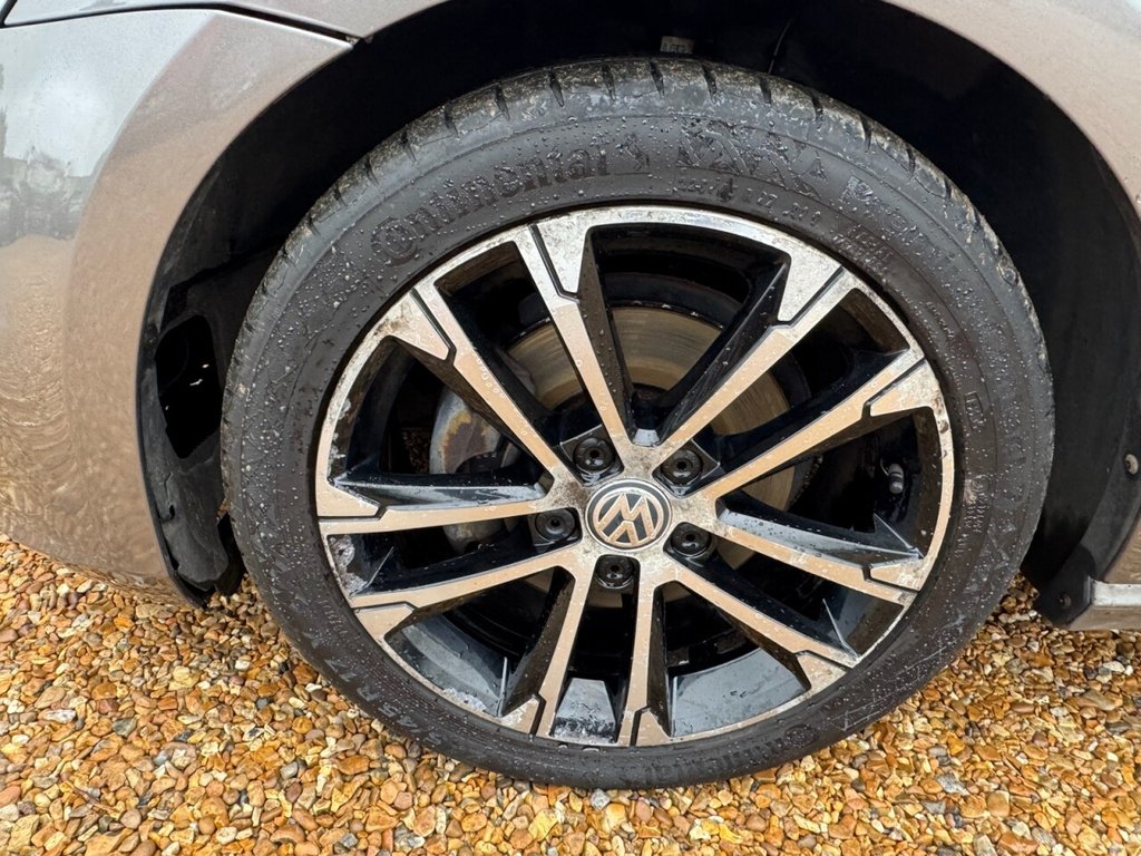 Used Volkswagen Golf 2014 for sale - 77302692: Photo 33