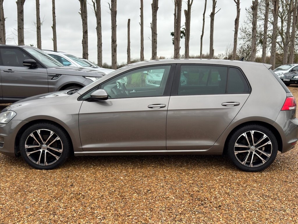 Used Volkswagen Golf 2014 for sale - 77302692: Photo 4