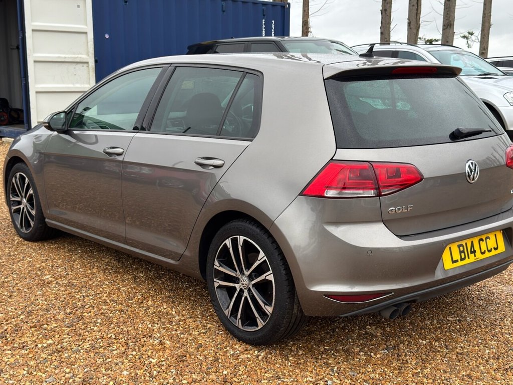 Used Volkswagen Golf 2014 for sale - 77302692: Photo 5