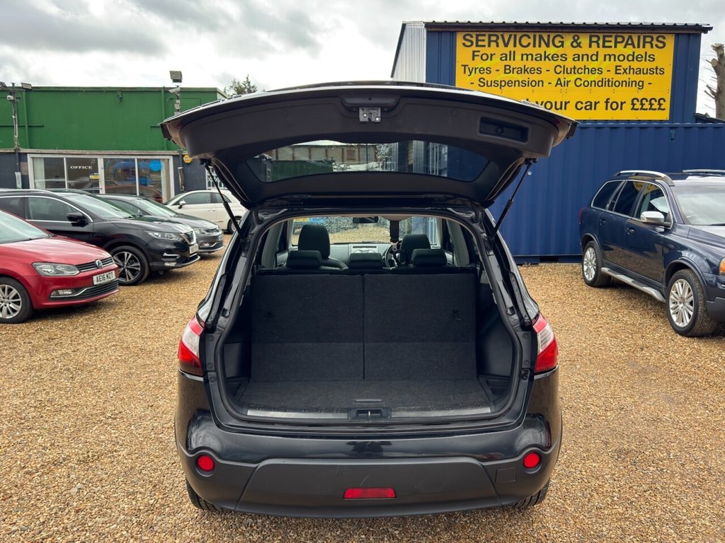 Used Nissan Qashqai+2 2013 for sale - 77572102: Photo 11