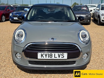 Used MINI Hatch 2018 for sale - 78330872: Photo