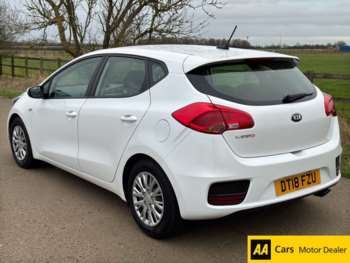 Used Kia Ceed 2018 for sale - 73644443: Photo