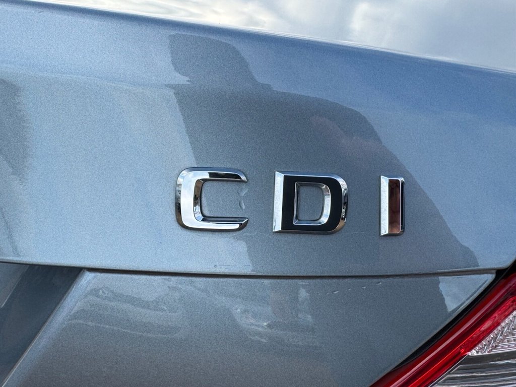 Used Mercedes-Benz SLK 2012 for sale - 76848177: Photo 11