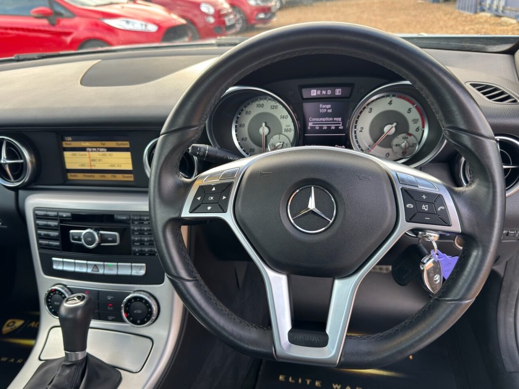 Used Mercedes-Benz SLK 2012 for sale - 76848177: Photo 19