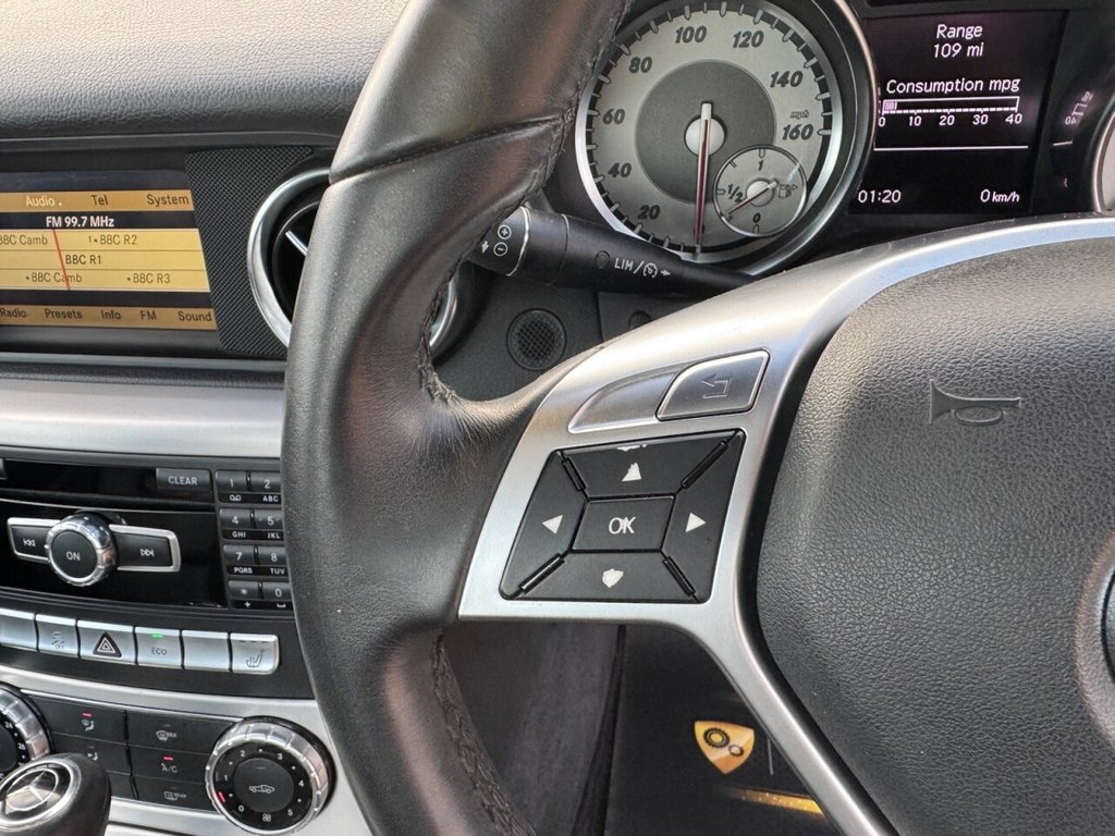 Used Mercedes-Benz SLK 2012 for sale - 76848177: Photo 20