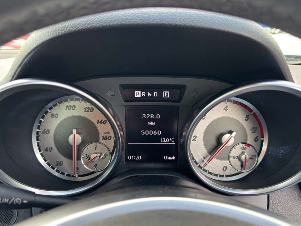 Used Mercedes-Benz SLK 2012 for sale - 76848177: Photo 22