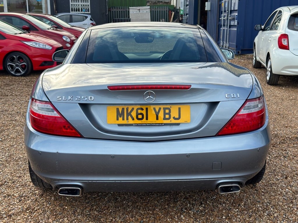 Used Mercedes-Benz SLK 2012 for sale - 76848177: Photo 7