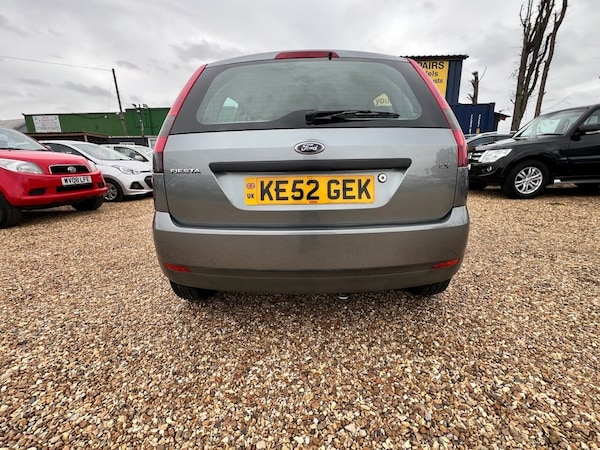 Used Ford Fiesta 2002 for sale - 76173182: Photo 10