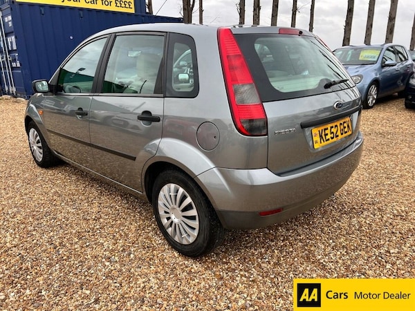 Used Ford Fiesta 2002 for sale - 76173182: Photo 4