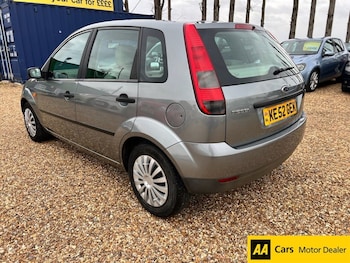 Used Ford Fiesta 2002 for sale - 76173182: Photo 4